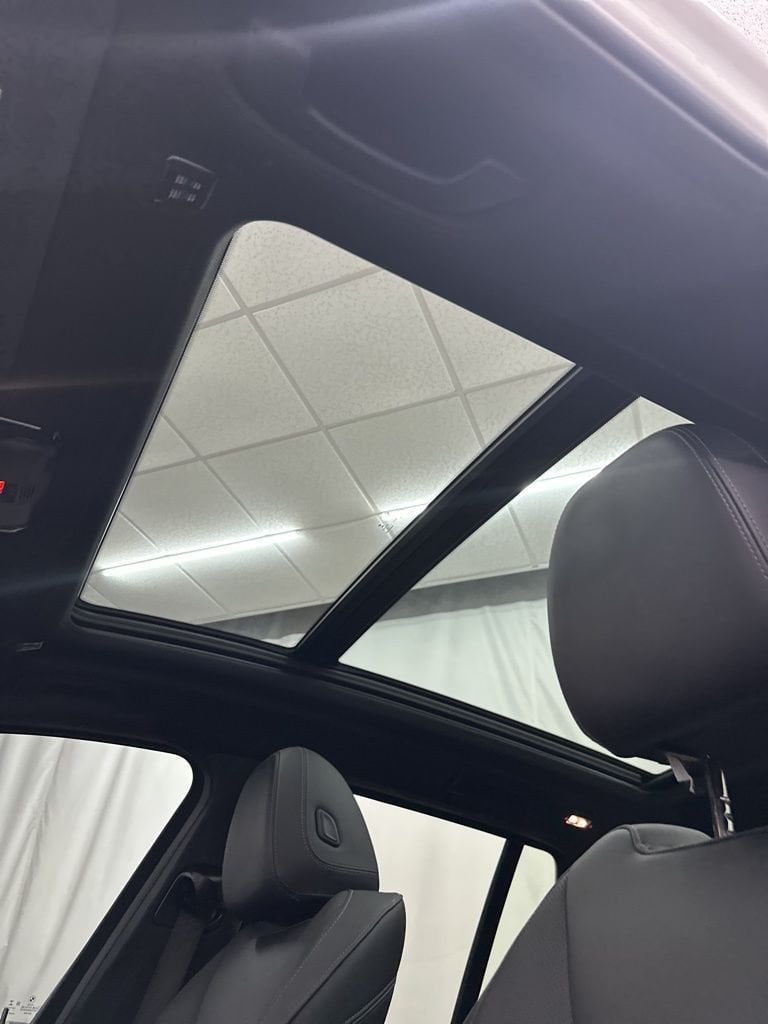 2022 BMW X3 - Image 19