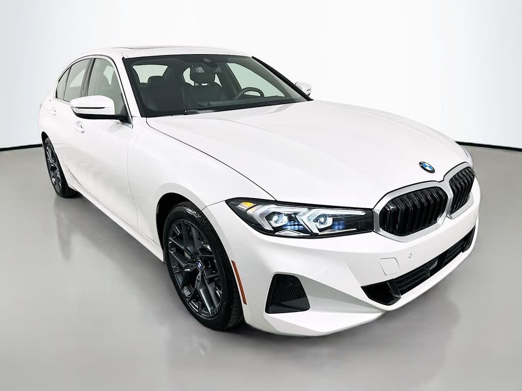 2025 BMW 3 Series - Image 3