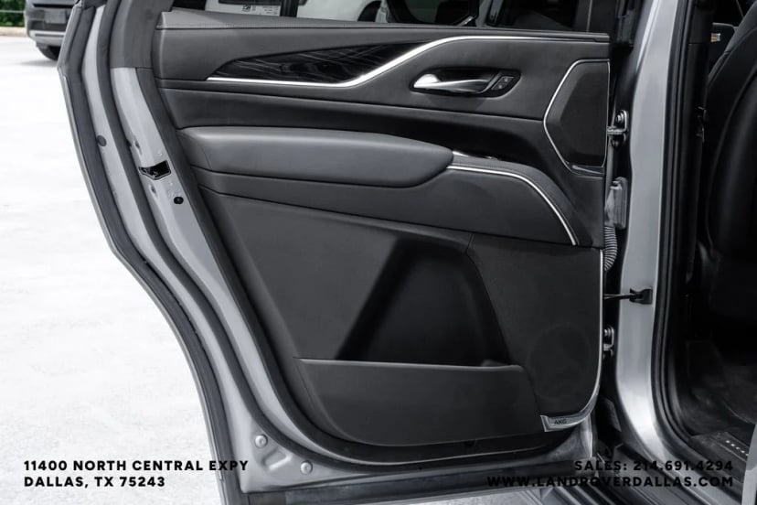 2023 Cadillac Escalade - Image 57