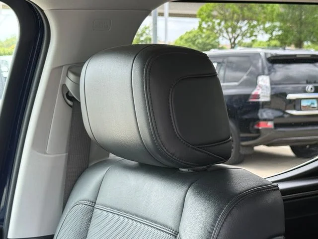 2023 Toyota Tundra - Image 16