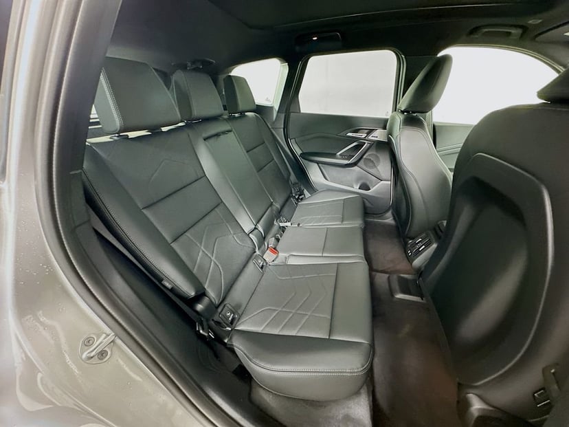 2025 BMW X1 - Image 27