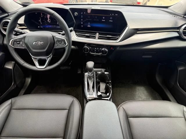 2024 Chevrolet Trax - Image 25