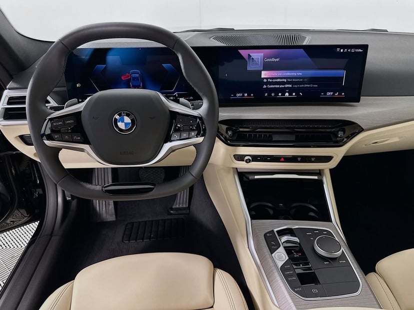2025 BMW 4 Series - Image 23
