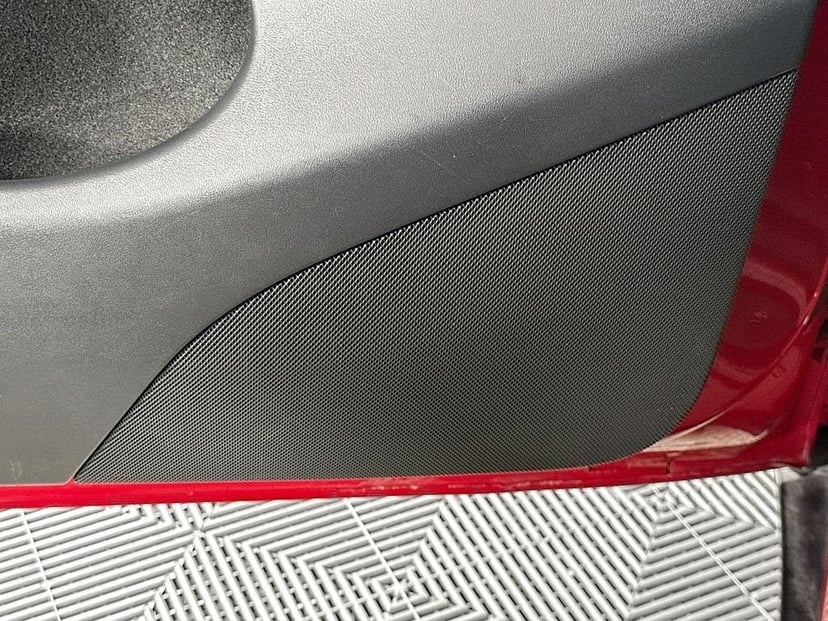 2022 Tesla Model Y - Image 19