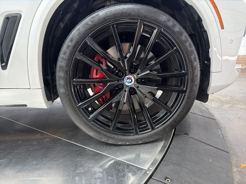 2023 BMW X5 - Image 9
