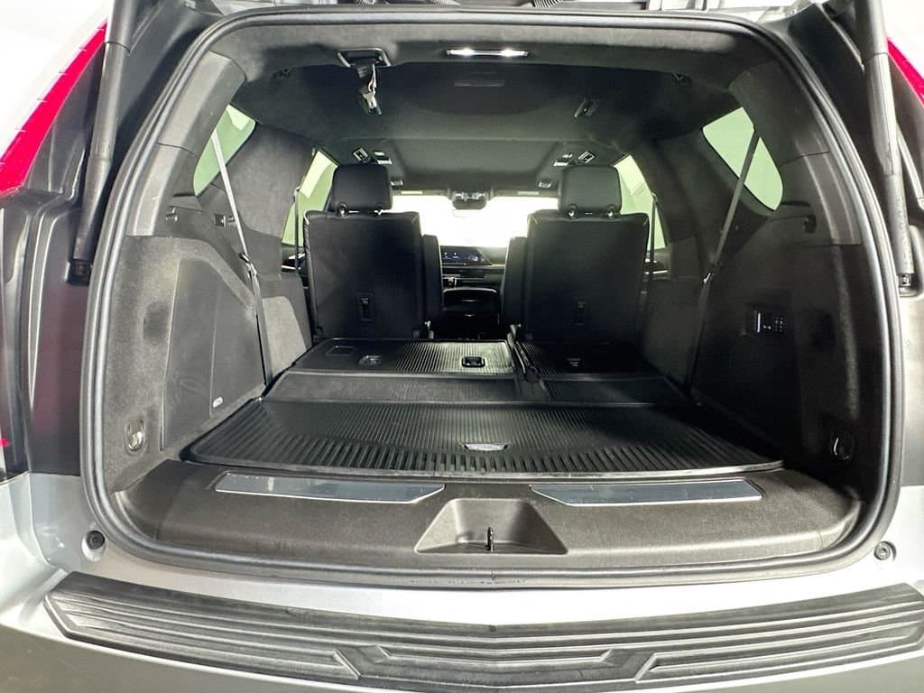 2023 CADILLAC Escalade - Image 35