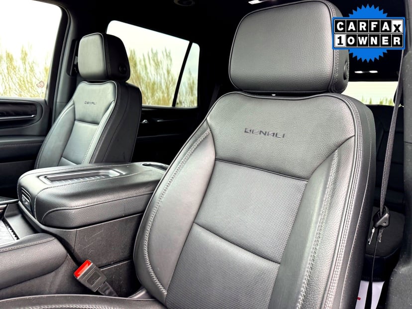 2024 GMC Yukon - Image 14