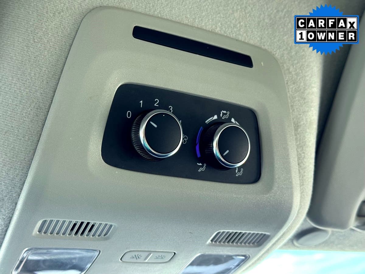 2024 Ford Transit Passenger Wagon - Image 31