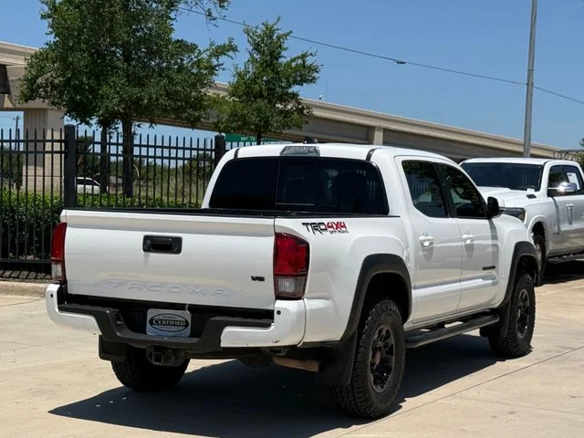 2018 Toyota Tacoma - Image 4