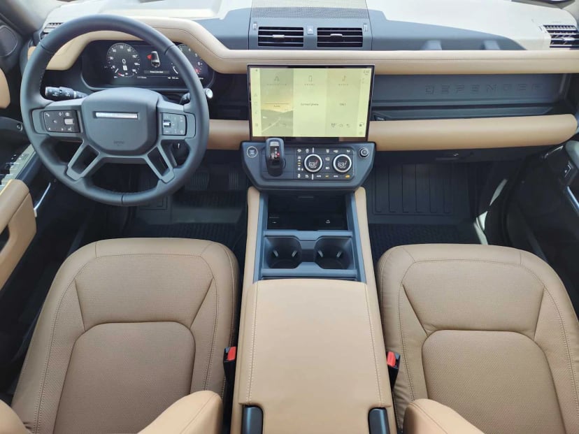 2026 LAND ROVER Defender 130 - Image 27