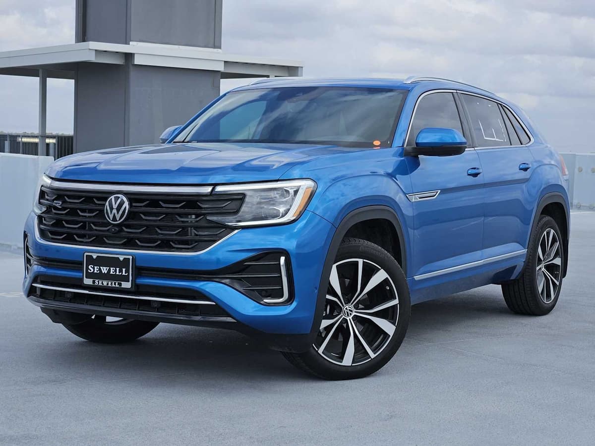 2024 Volkswagen Atlas Cross Sport - Image 1