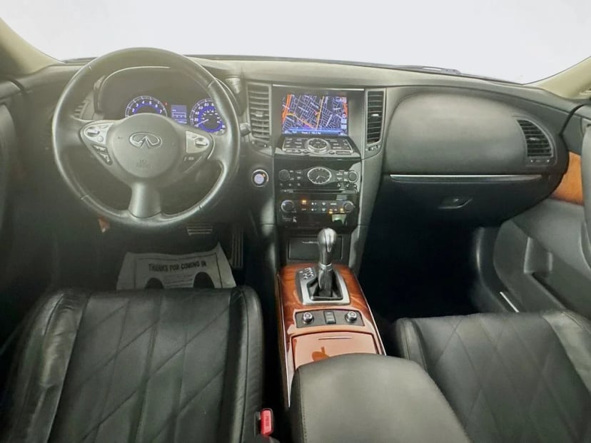 2016 INFINITI QX70 - Image 29