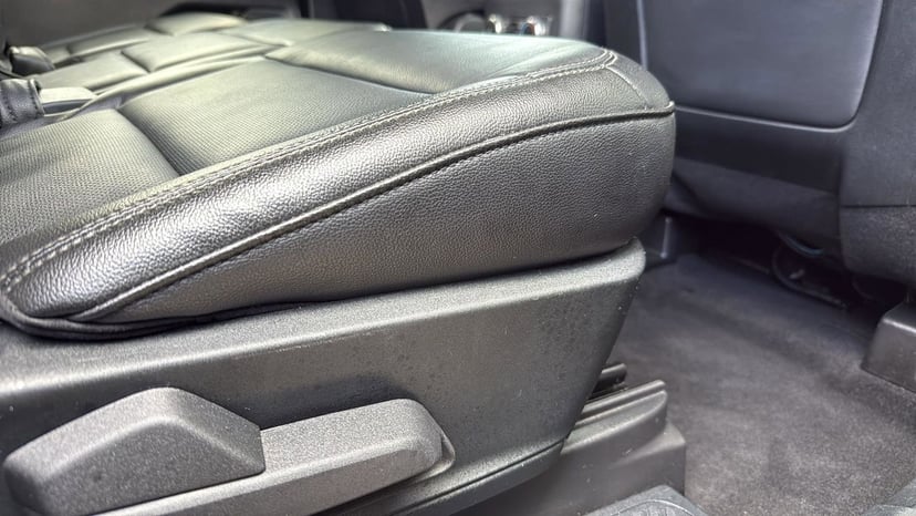 2020 Ford Explorer - Image 27