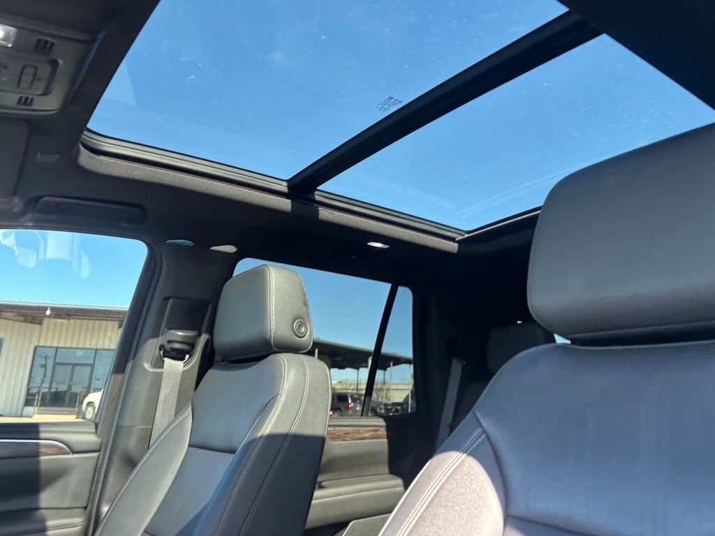 2023 Chevrolet Tahoe - Image 12
