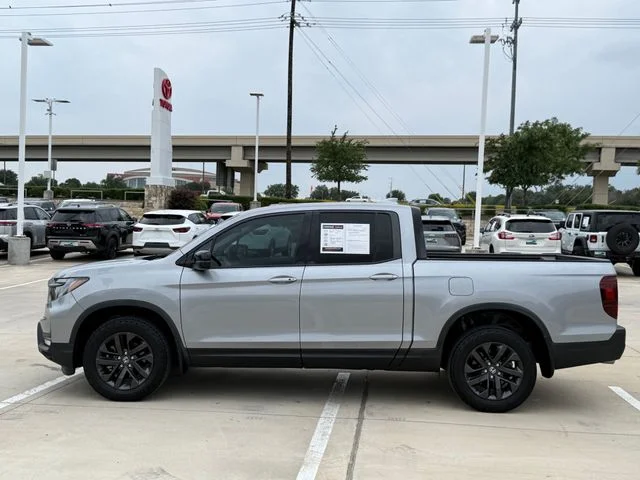 2023 Honda Ridgeline - Image 7