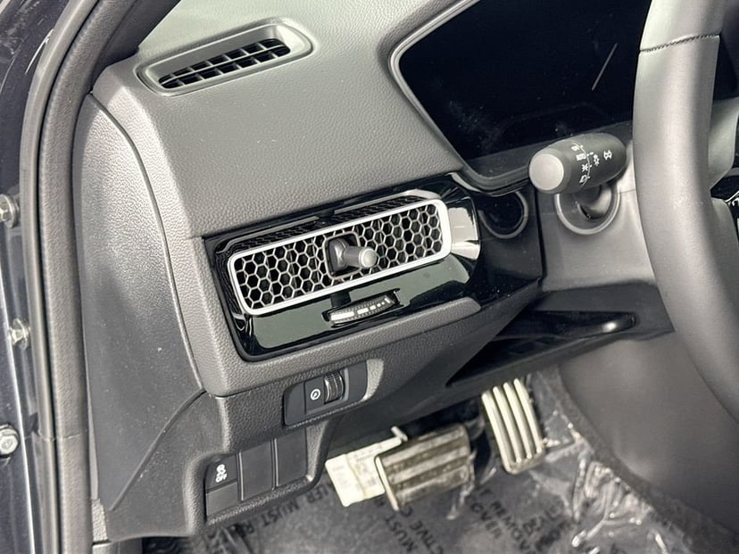 2026 Honda Civic Hybrid - Image 16