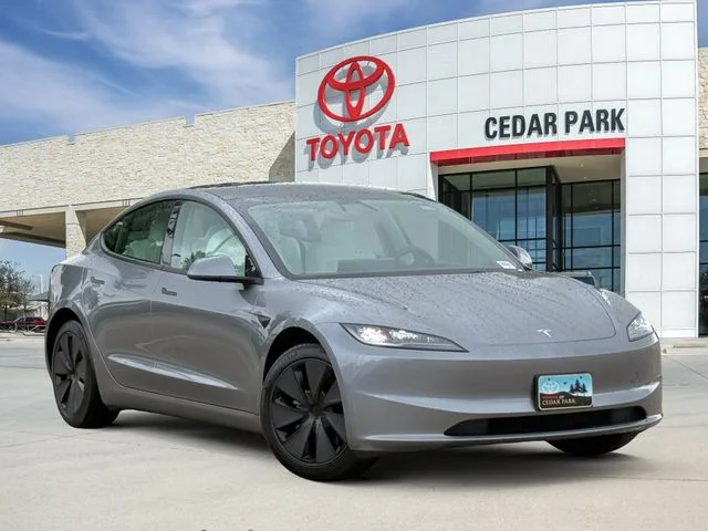 2025 Tesla Model 3 - Image 1