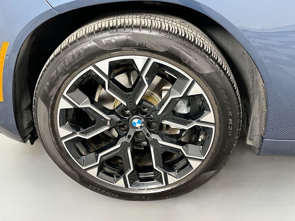 2025 BMW X3 - Image 30