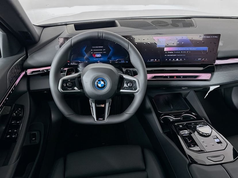 2026 BMW 5 Series - Image 19