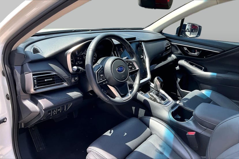 2022 Subaru Outback - Image 18