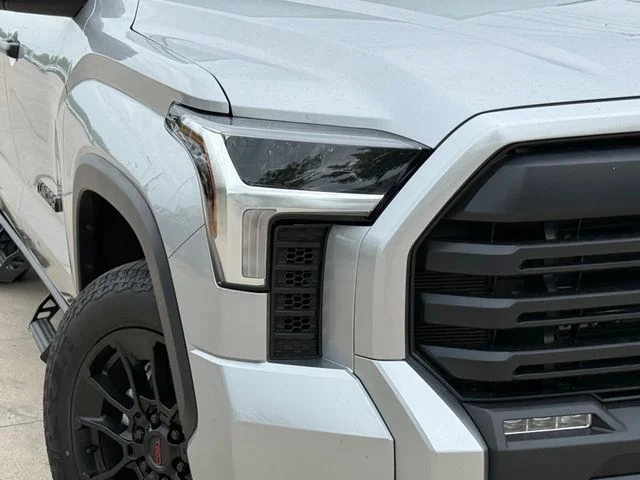 2023 Toyota Tundra - Image 3