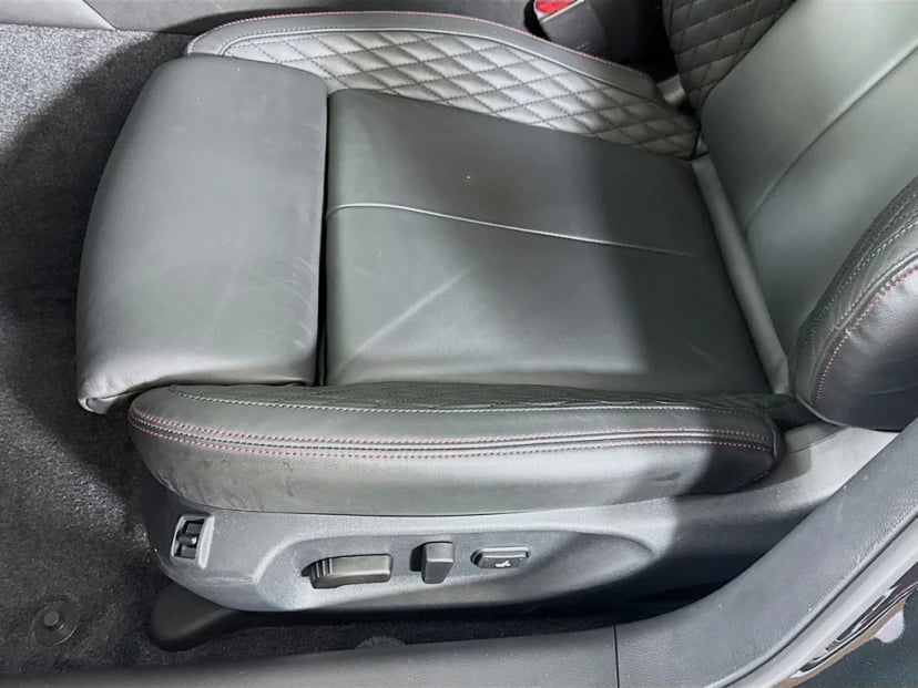 2023 INFINITI Q50 - Image 26