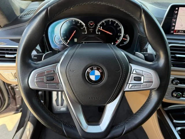 2019 BMW 7 Series - Image 11