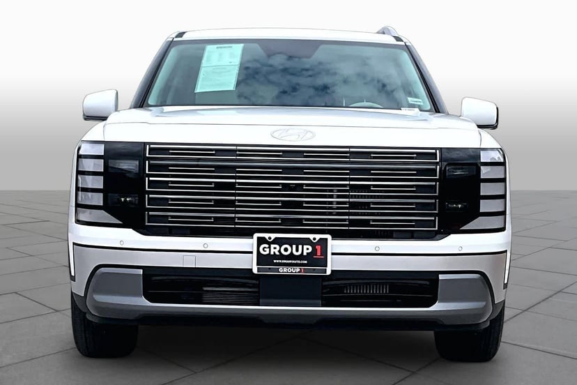 2026 Hyundai Palisade Hybrid - Image 2