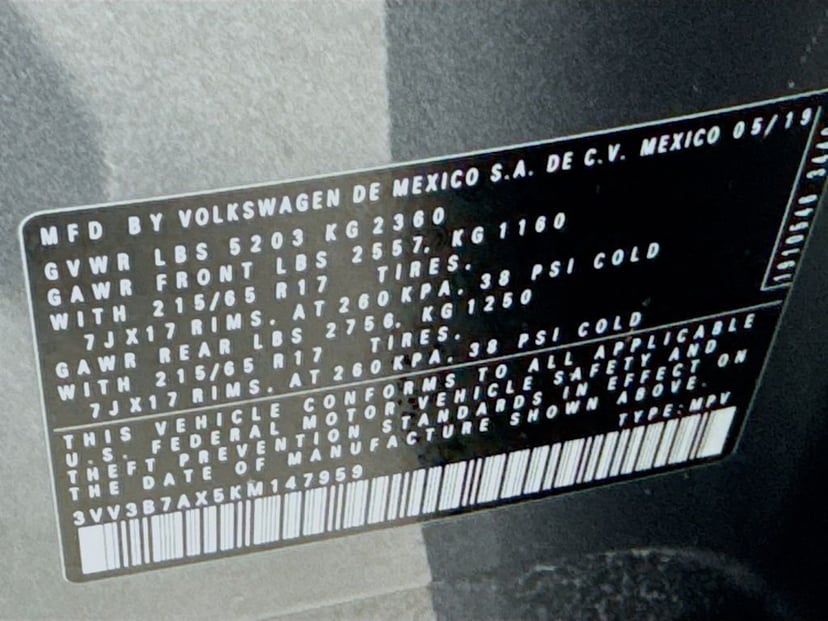 2019 Volkswagen Tiguan - Image 43