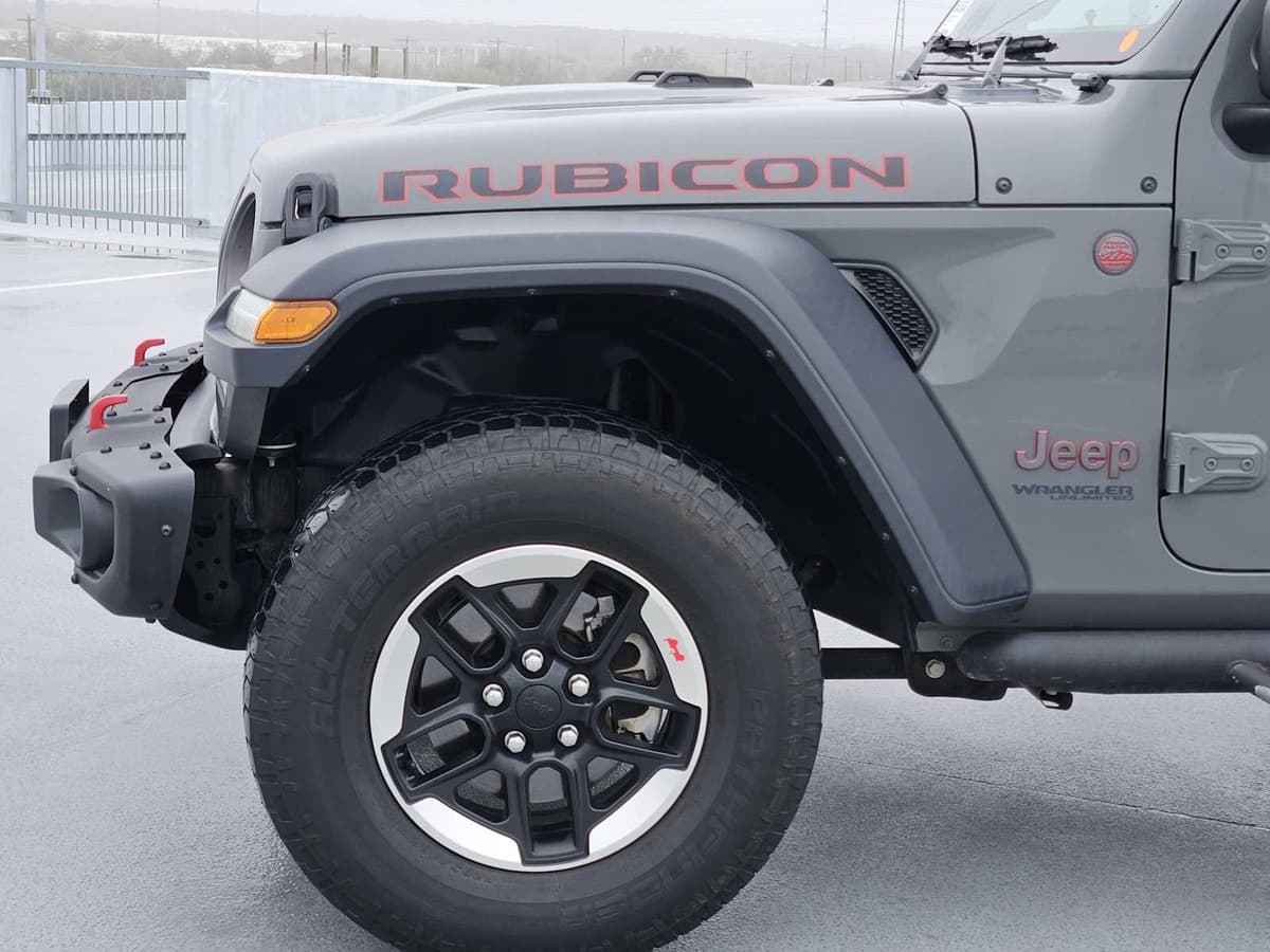 2021 Jeep Wrangler - Image 9