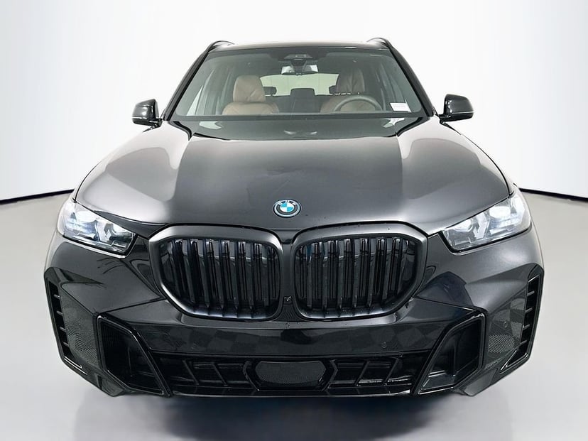 2026 BMW X5 - Image 2