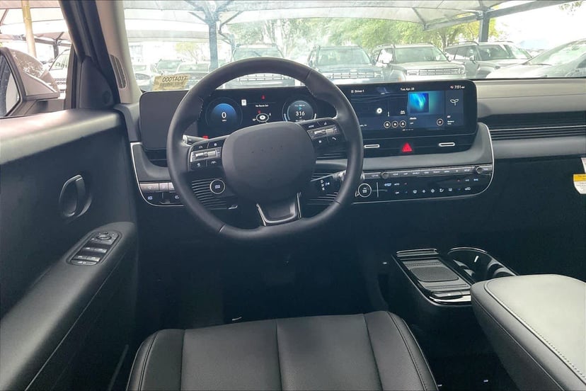 2026 Hyundai IONIQ 5 - Image 5