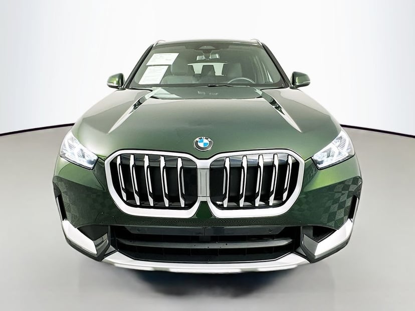 2025 BMW X1 - Image 3