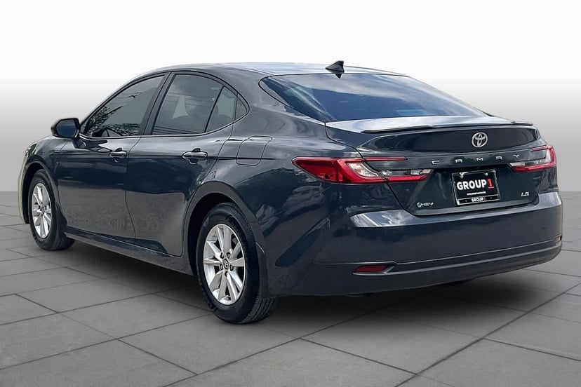 2026 Toyota Camry - Image 11