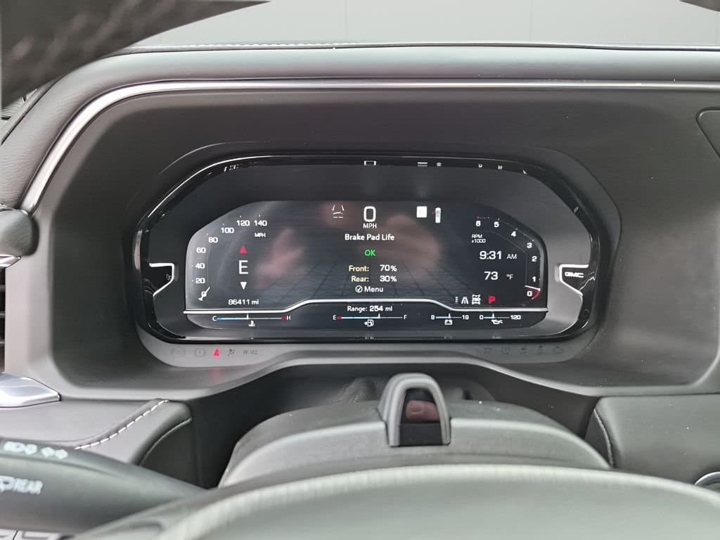 2023 GMC Yukon XL - Image 39