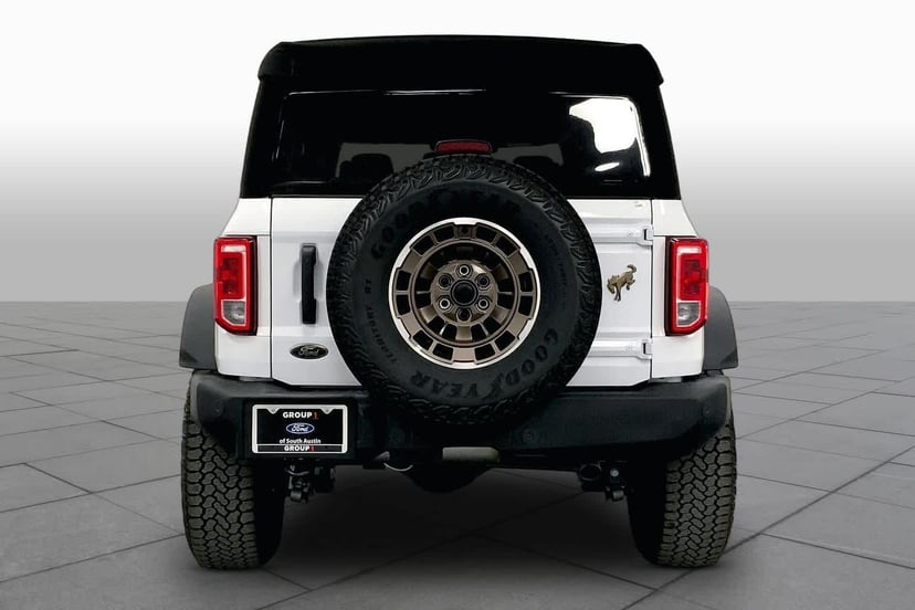 2026 Ford Bronco - Image 4