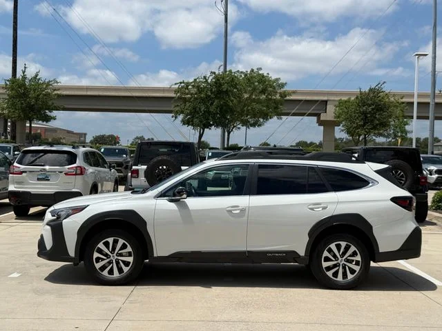 2025 Subaru Outback - Image 7