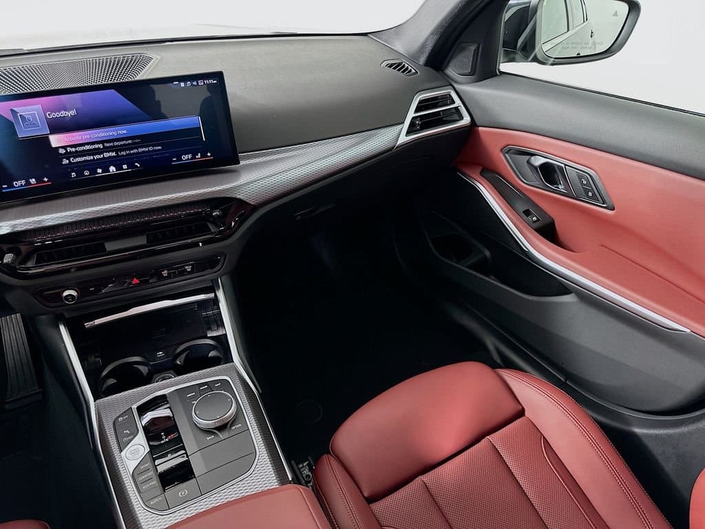 2025 BMW 3 Series - Image 24