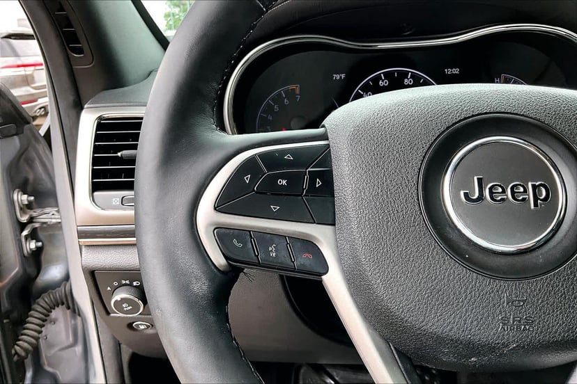 2018 Jeep Grand Cherokee - Image 24