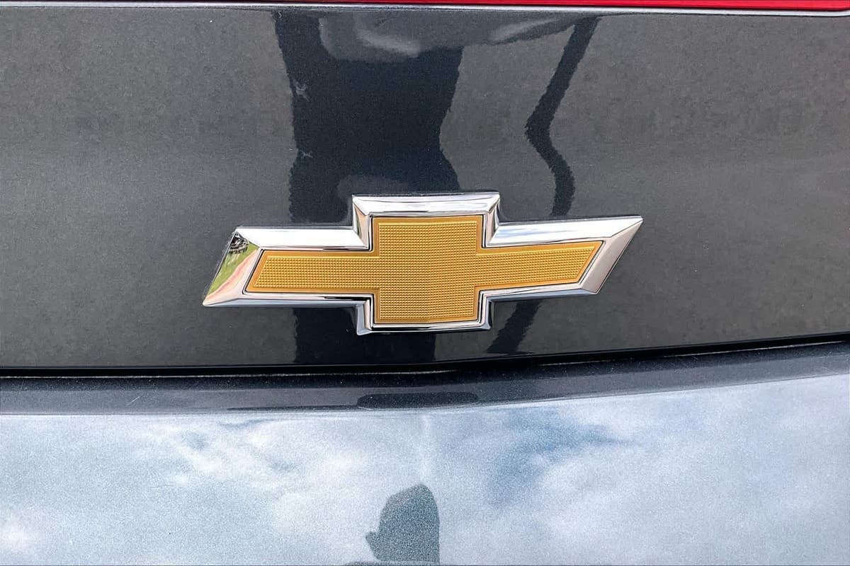 2021 Chevrolet Camaro - Image 30