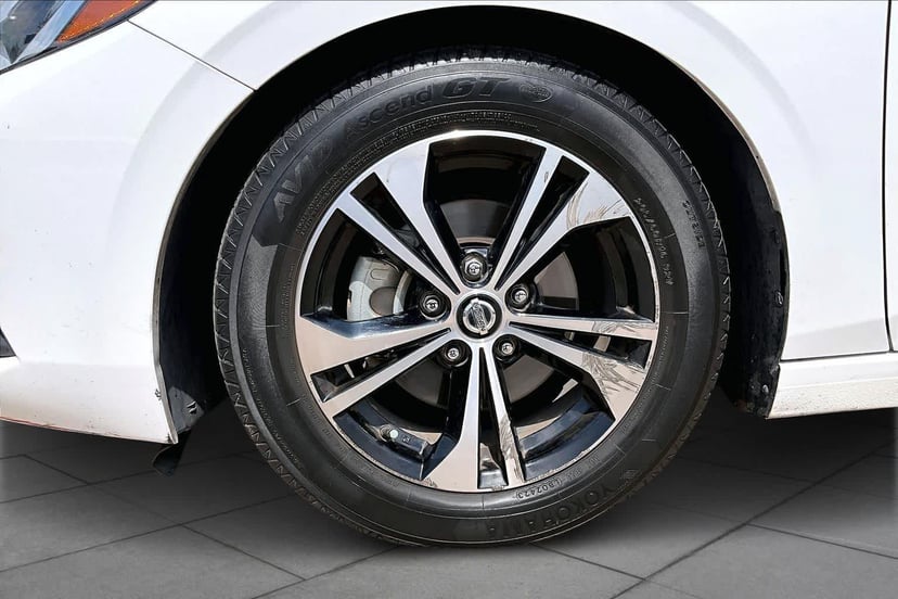 2022 Nissan Sentra - Image 11
