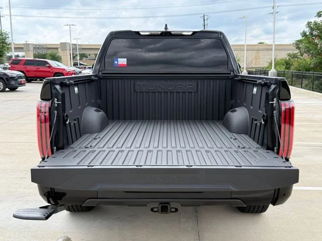 2024 Toyota Tundra Hybrid - Image 25
