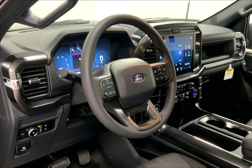 2026 Ford F-150 - Image 6