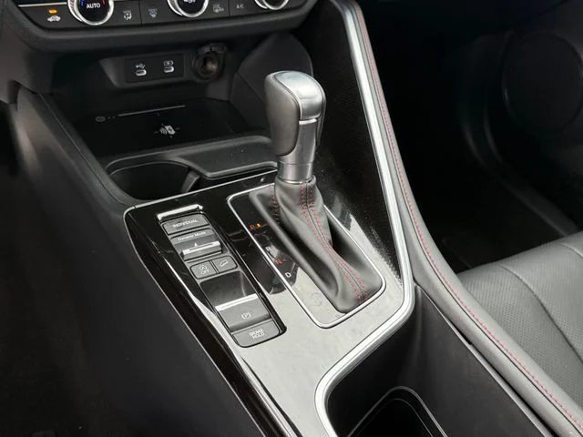 2025 Acura ADX - Image 18