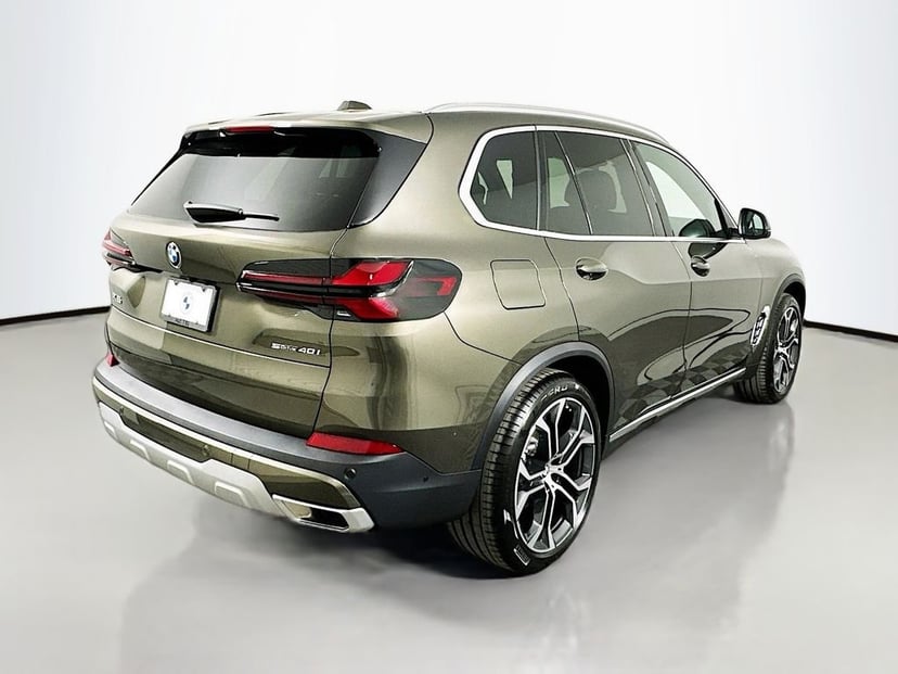 2026 BMW X5 - Image 5