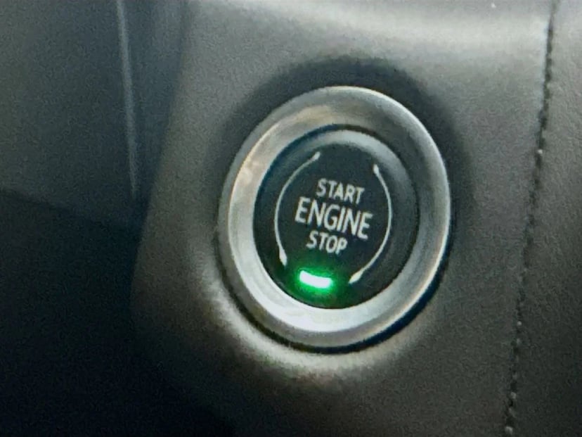 2022 GMC Yukon - Image 20