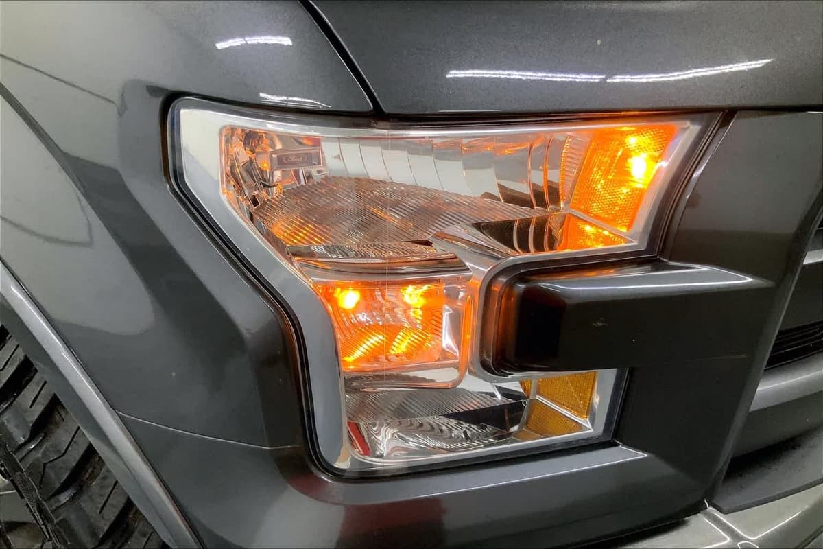 2016 Ford F-150 - Image 23