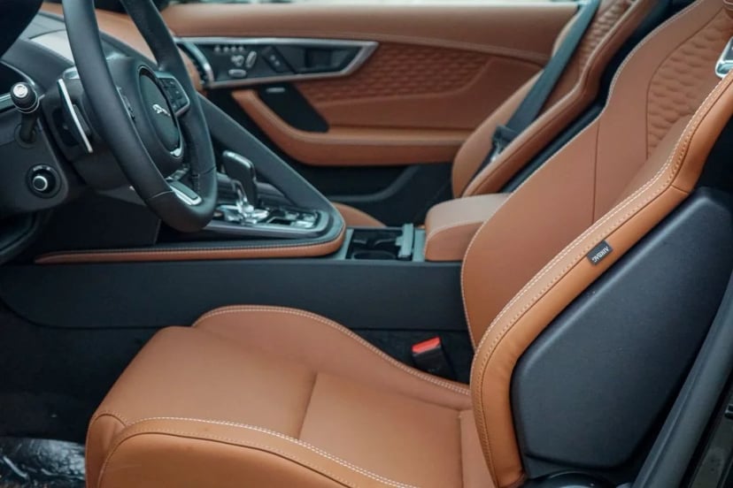 2024 Jaguar F-TYPE - Image 14