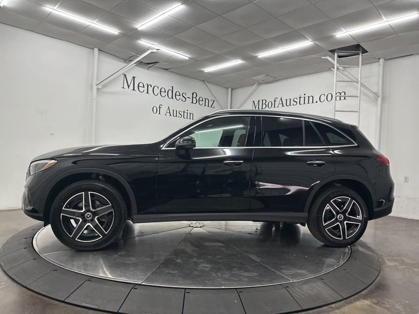 2026 Mercedes-Benz GLC - Image 1