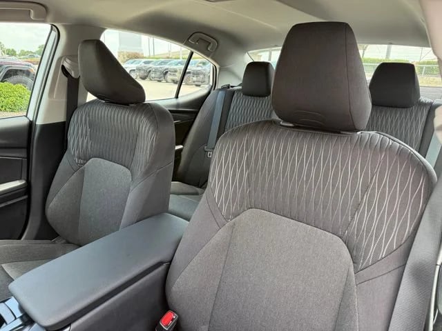 2026 Toyota Camry - Image 12